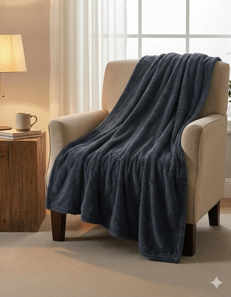 NMTHF-045H - Nicole Miller Bailey Luxury Faux Fur Throw - Vintage Blue