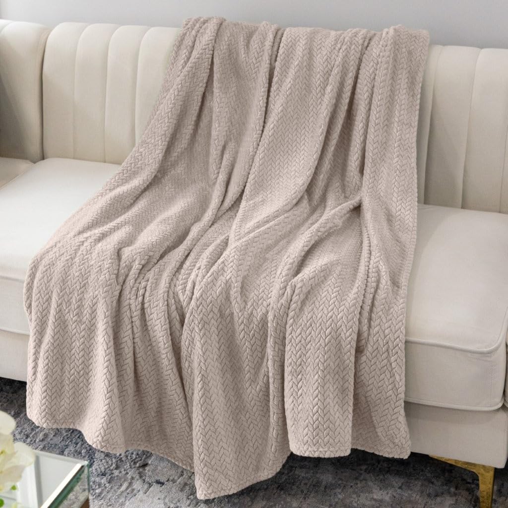 NMBL-014K - Nicole Miller Herringbone Jacquard Throw - Sand Pumice (King)