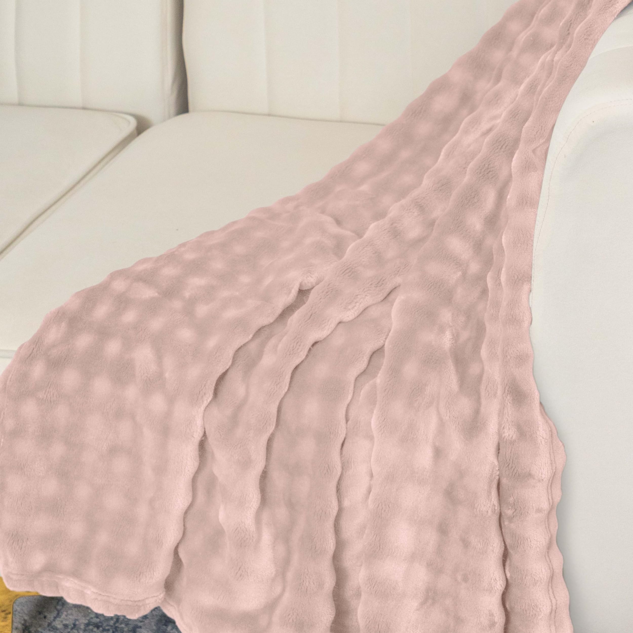 NMTHF-011H - Nicole Miller Ultra Soft Bubble Plush Throw (60x70) - Sepia